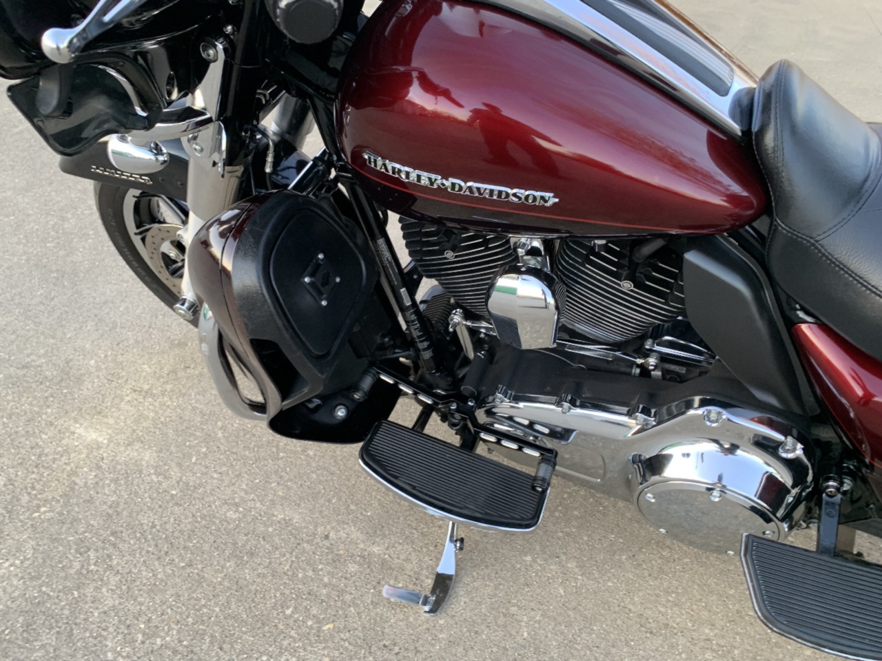 2015 Harley-Davidson FLHTK Electra Glide Ultra Limited 